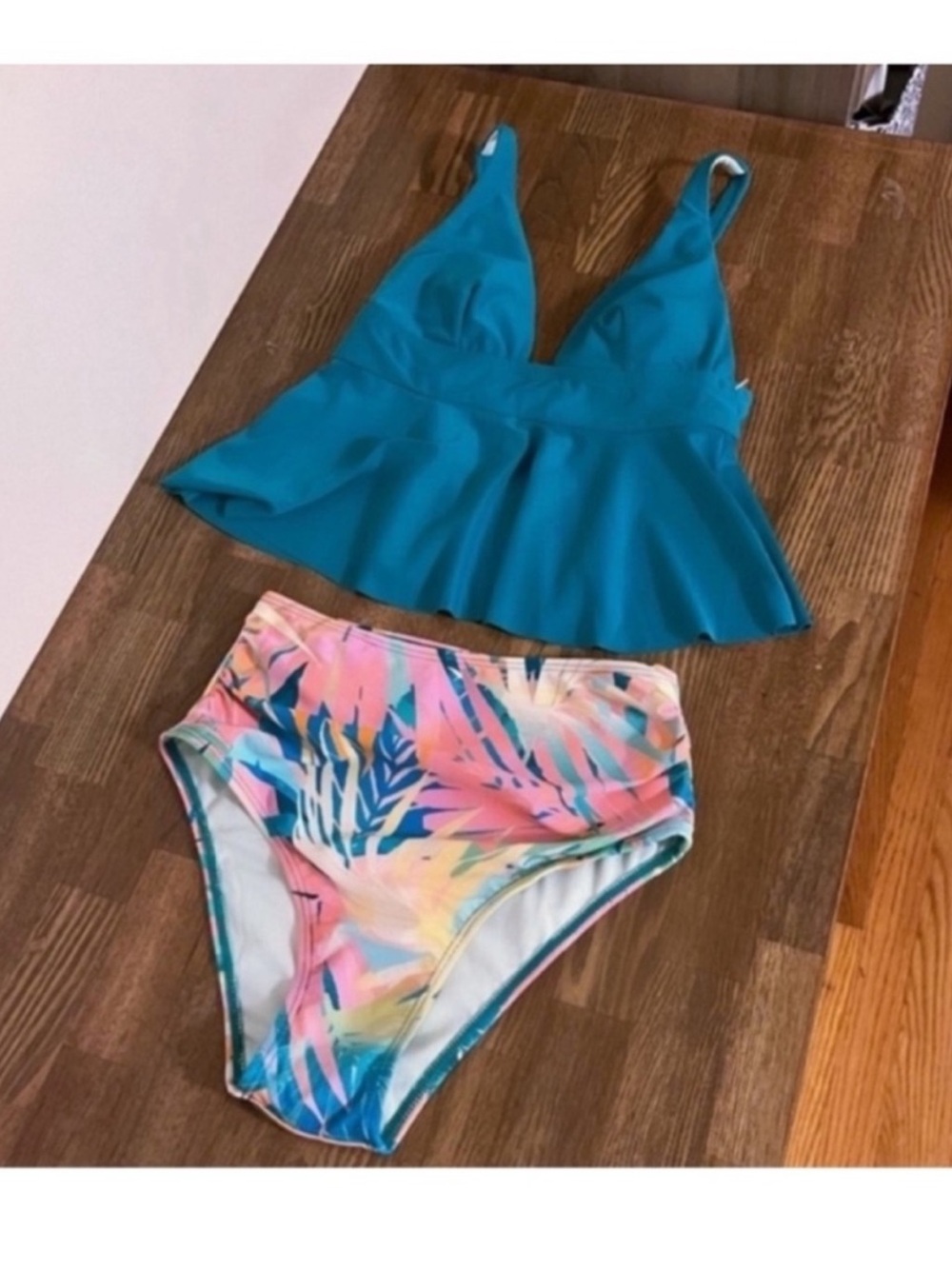 CUPSHE Dreamland Tropical High Waisted Tankini Two Piece Set Swimwear NWT Sz XS